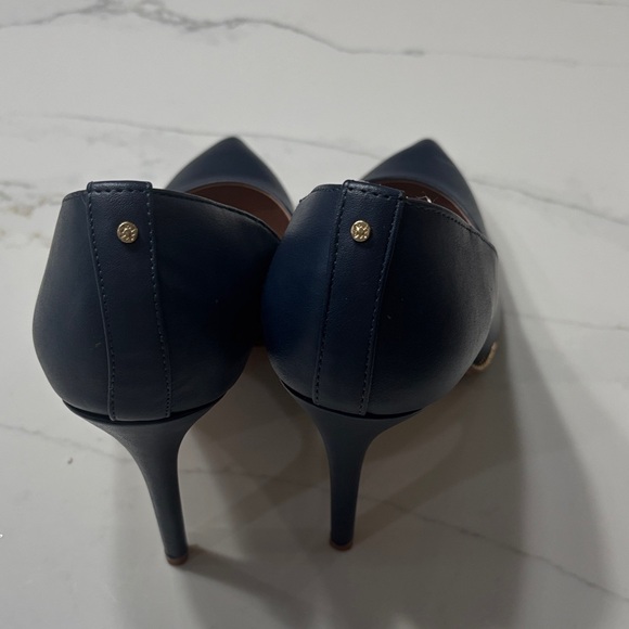 BCBGeneration Dark Blue Heels with Metallic Accent - Picture 6 of 14